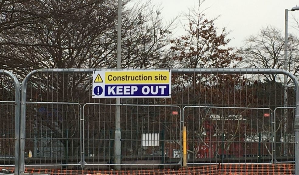 A Guide To Construction Site Safety Essentials construction site, safety