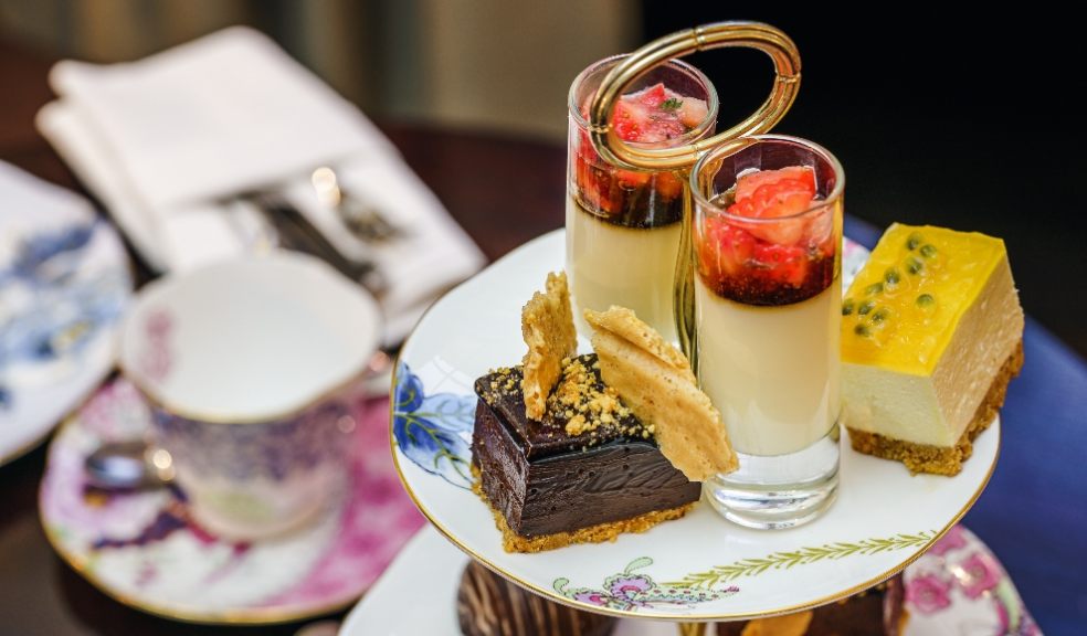 Top five tips on etiquette when attending Afternoon Tea