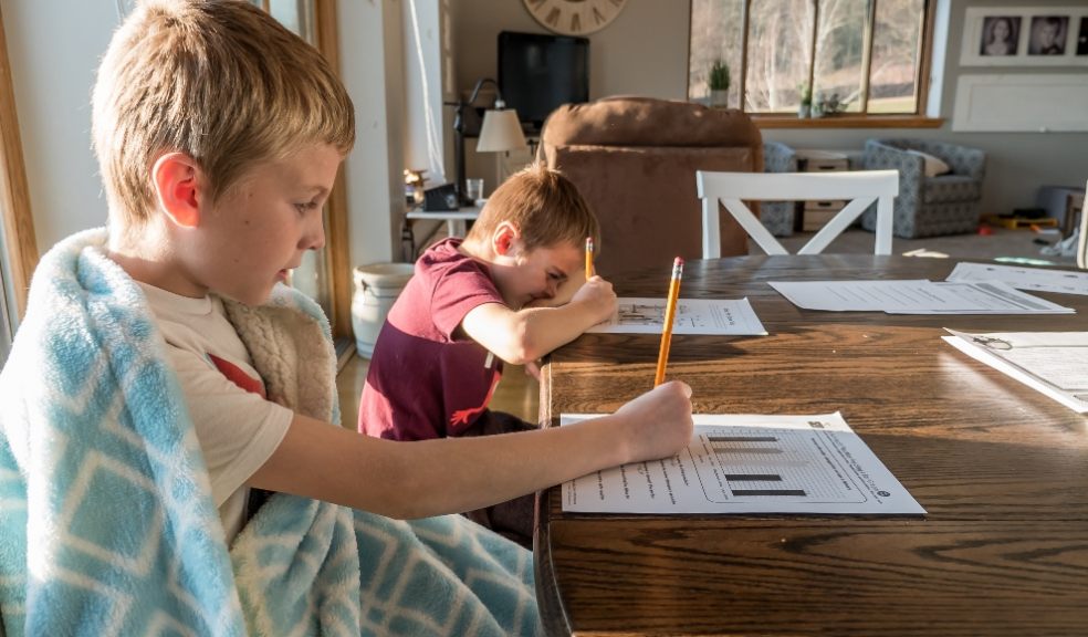 Tips for parents to get through home schooling in lockdown