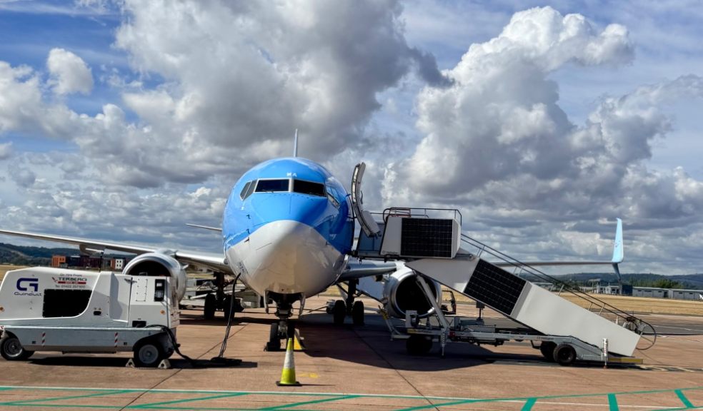 A Tui plane at an airport
