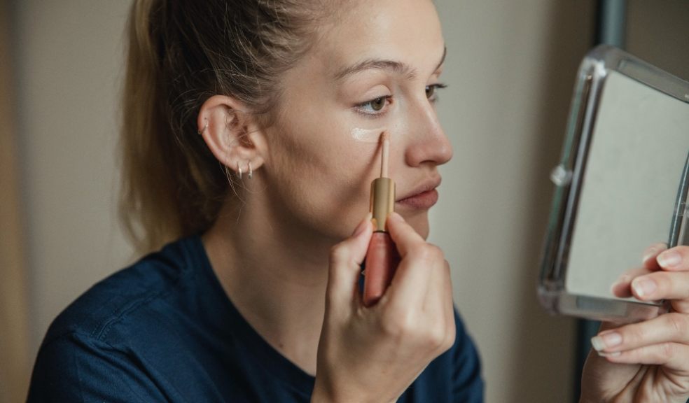 Beauty care lady applying makeup 