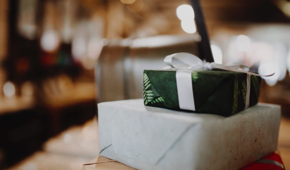 Tips on what to do if your partner has spent more than you at Christmas Tips on what to do if your partner has spent more than you at Christmas