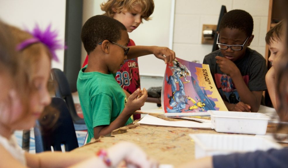 Tips on how to help transition kids back into a comfortable school routine Tips on how to help transition kids back into a comfortable school routine