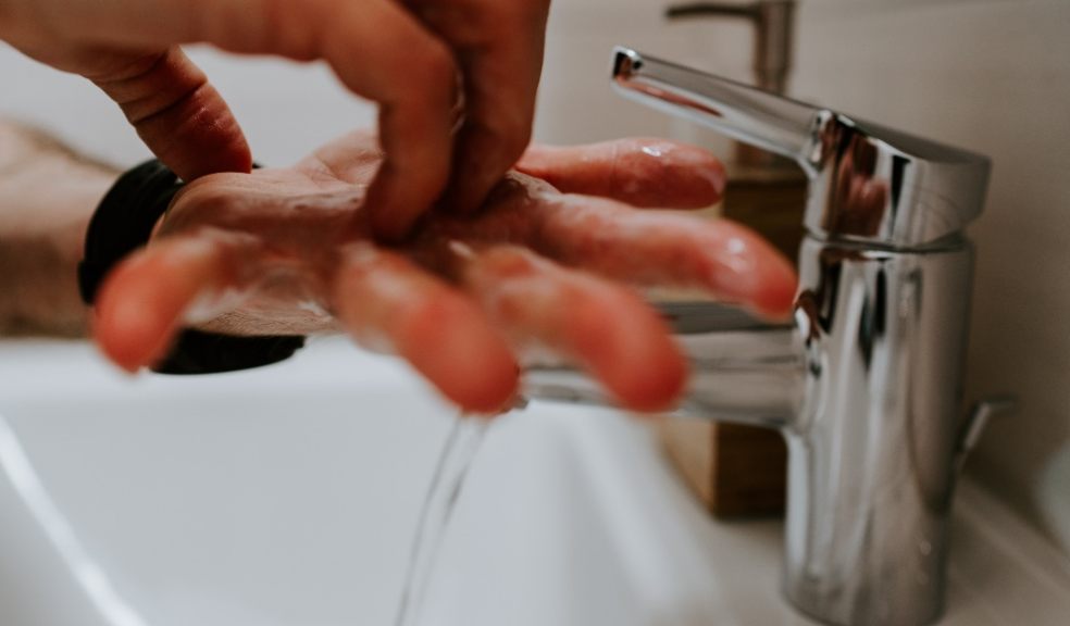 One in four men aren't washing their hands according to new research 