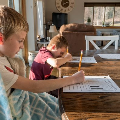 Tips for parents to get through home schooling in lockdown