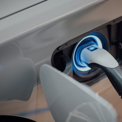 Experts are calling for more investment in EV infrastructure 