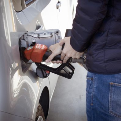 14 February 2022 Hi Marc,  New figures reveal that the average petrol price in the UK has surpassed 148p per litre for the first time.    According to the AA, the cost of petrol has now jumped to 148.02p per litre on Sunday - rising above the previous rec