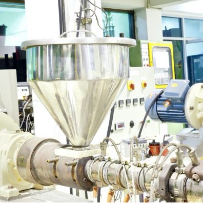Thermoplastic purging compound cleans the plastics industry