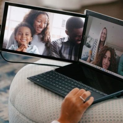 A screen extending gadget