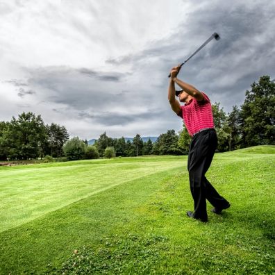 Research reveals that golf remains a dangerous sport!