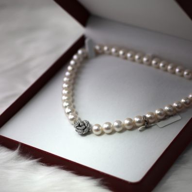 The royal families jewellery styling is second to none